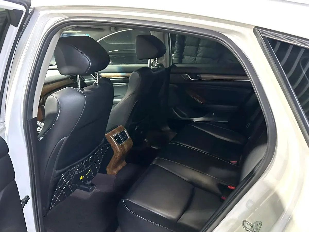 2019 Honda Inspire 1.5T 194HP L4 CVT,autocango,china used car exporter,china ev exporter,chinese used car exporter,chinese used ev exporter