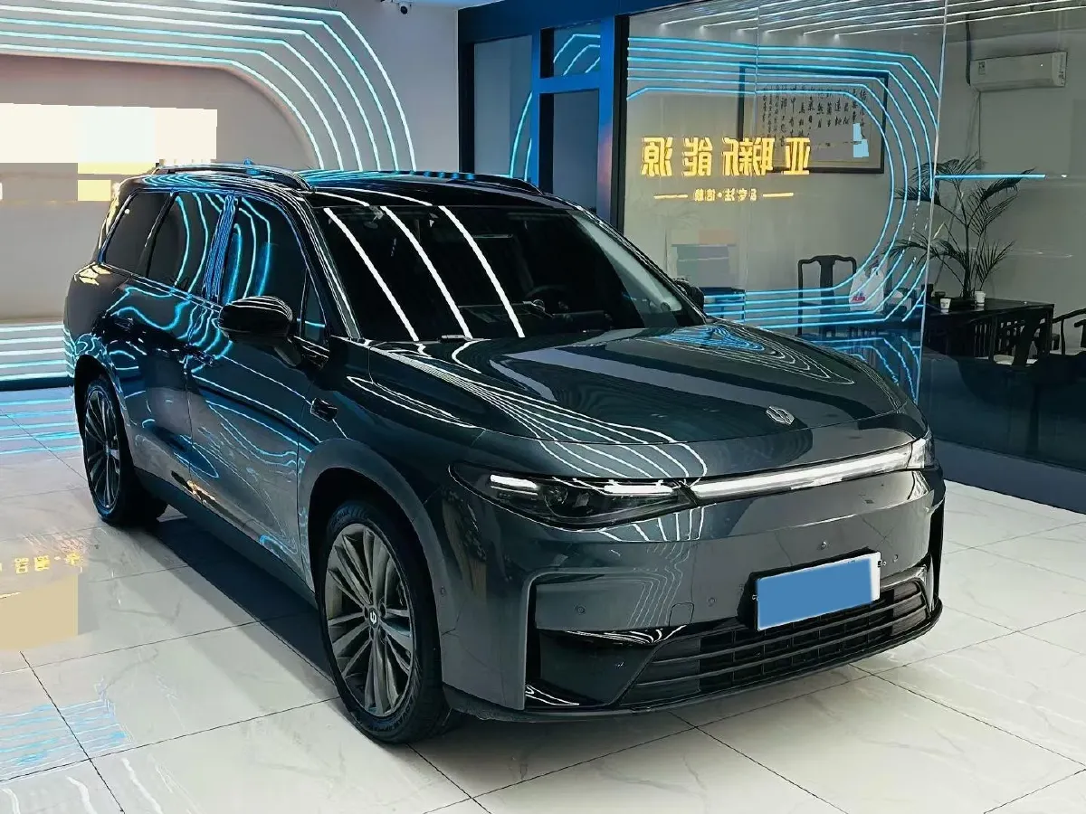 2024 Leapmotor C16 BEV 67.7KWH,autocango,china used car exporter,china ev exporter,chinese used car exporter,chinese used ev exporter