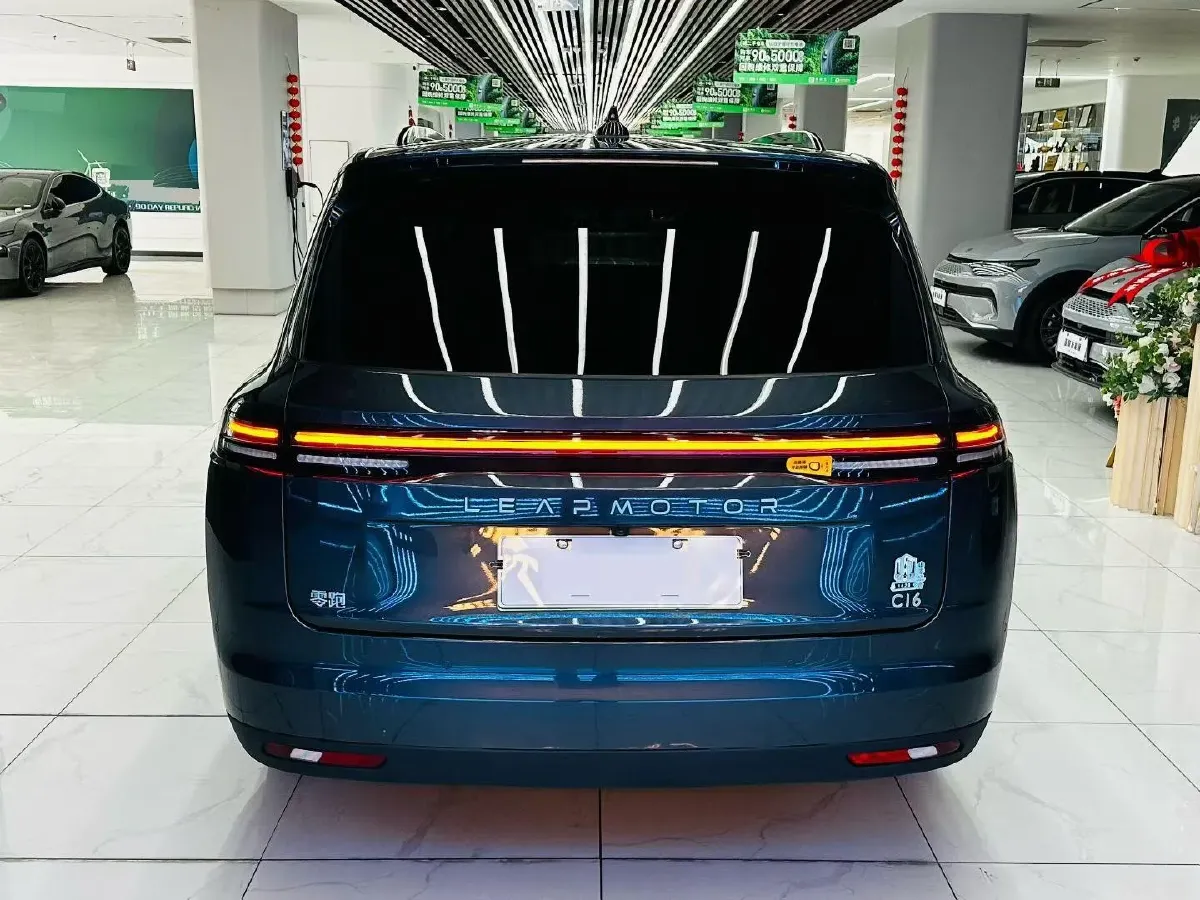 2024 Leapmotor C16 BEV 67.7KWH,autocango,china used car exporter,china ev exporter,chinese used car exporter,chinese used ev exporter