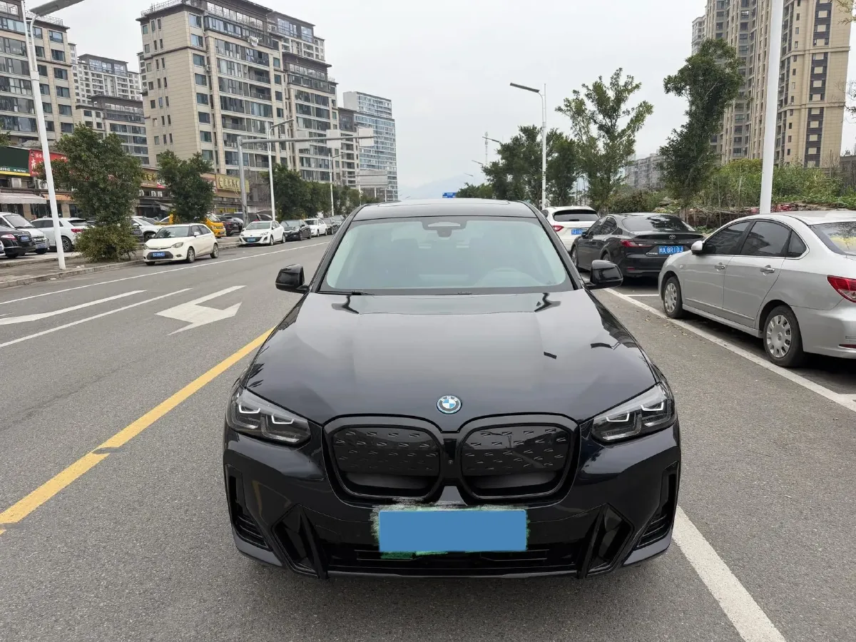 2024 BMW iX3 BEV 80KWH,autocango,china used car exporter,china ev exporter,chinese used car exporter,chinese used ev exporter