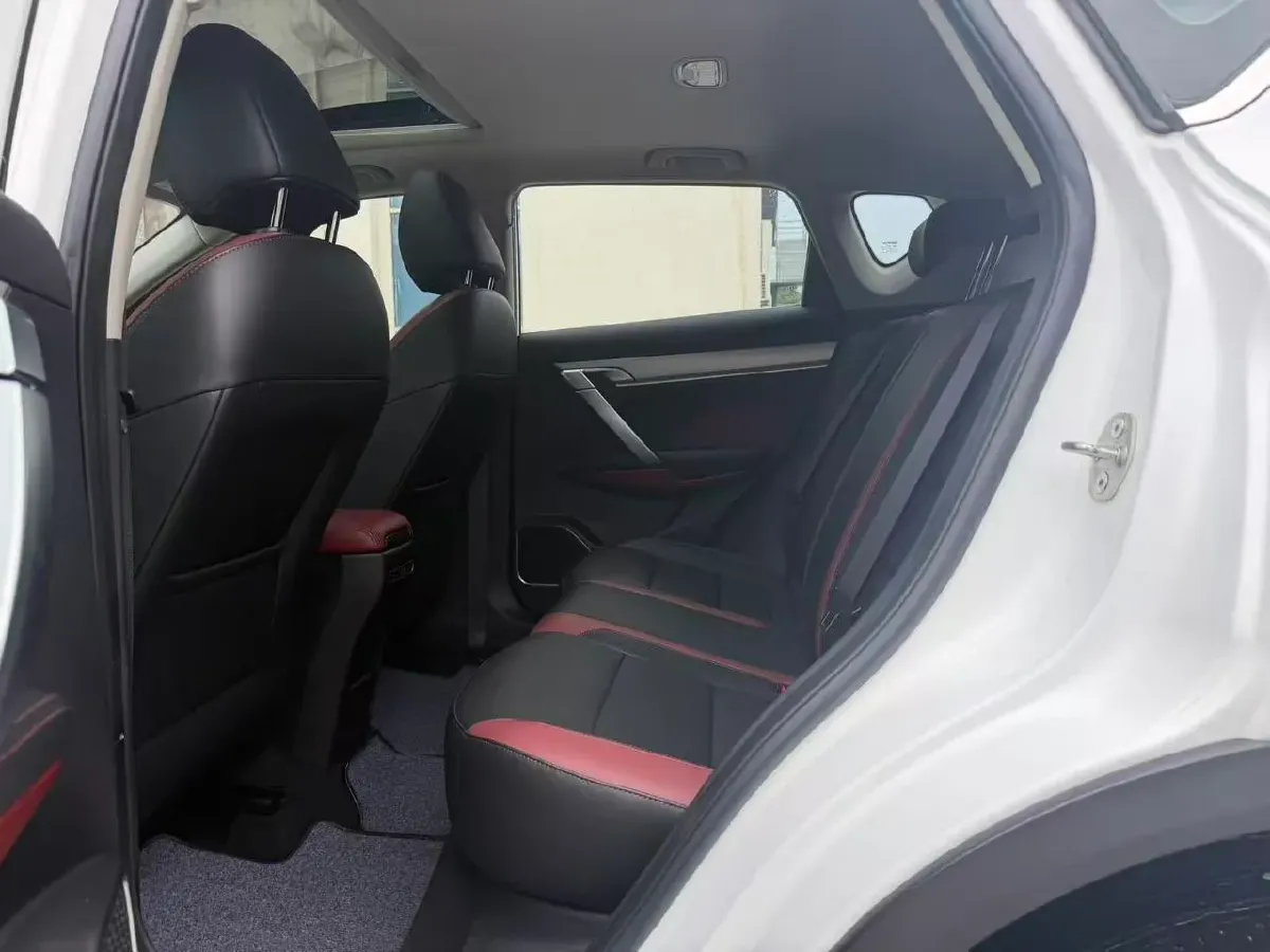 2021 Geely Coolray 1.4T 141HP L4 6DCT,autocango,china used car exporter,china ev exporter,chinese used car exporter,chinese used ev exporter