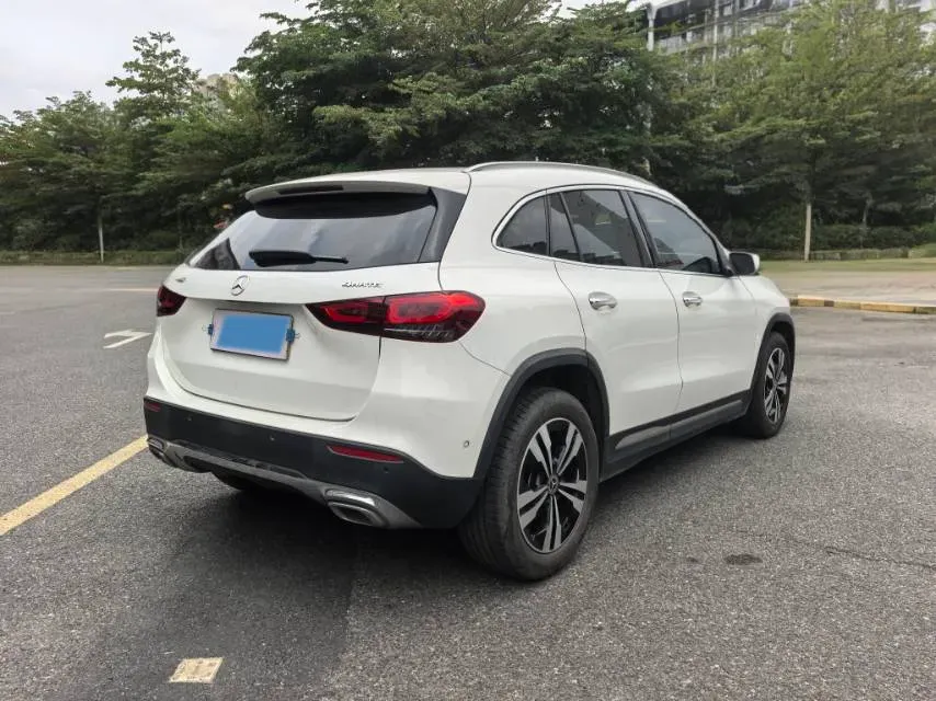 2020 Mercedes-Benz GLA Class 1.3T 163HP L4 7DCT,autocango,china used car exporter,china ev exporter,chinese used car exporter,chinese used ev exporter