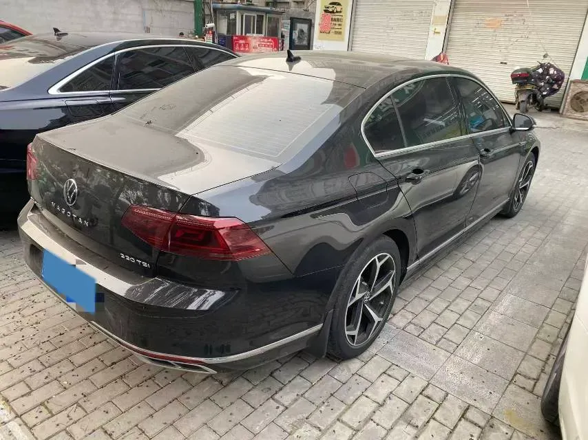 2023 Volkswagen Magotan 2.0T 186HP L4 7DCT,autocango,china used car exporter,china ev exporter,chinese used car exporter,chinese used ev exporter