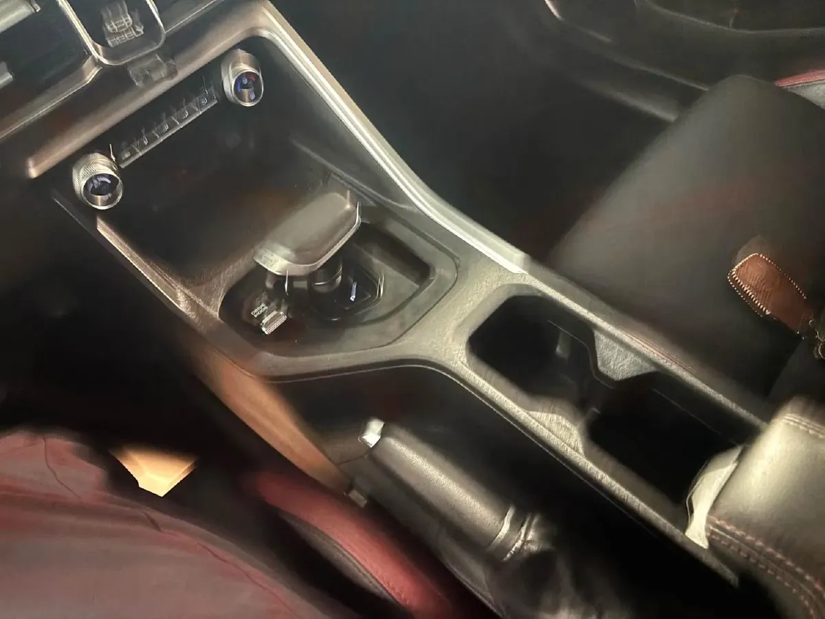 2021 Geely Coolray 1.4T 141HP L4 6DCT,autocango,china used car exporter,china ev exporter,chinese used car exporter,chinese used ev exporter