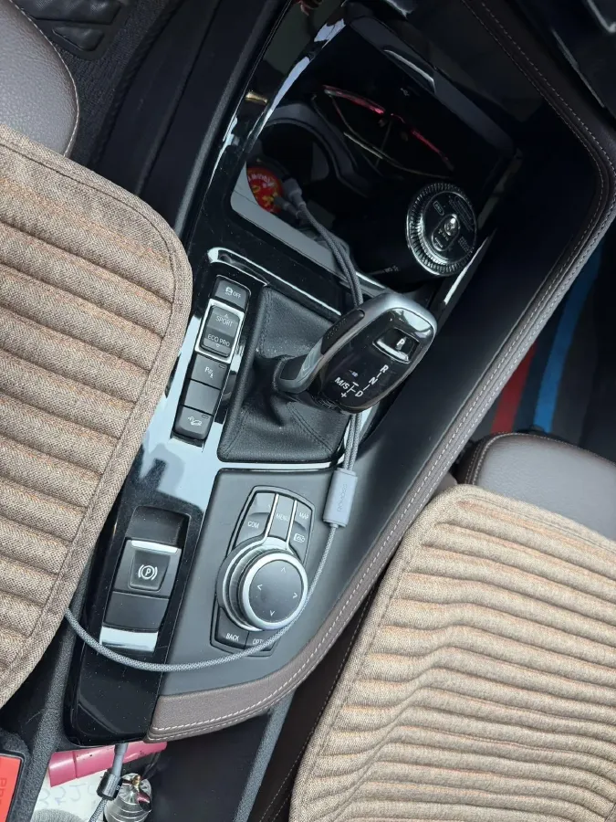 2021 BMW X1 2.0T 192HP L4 8AT,autocango,china used car exporter,china ev exporter,chinese used car exporter,chinese used ev exporter