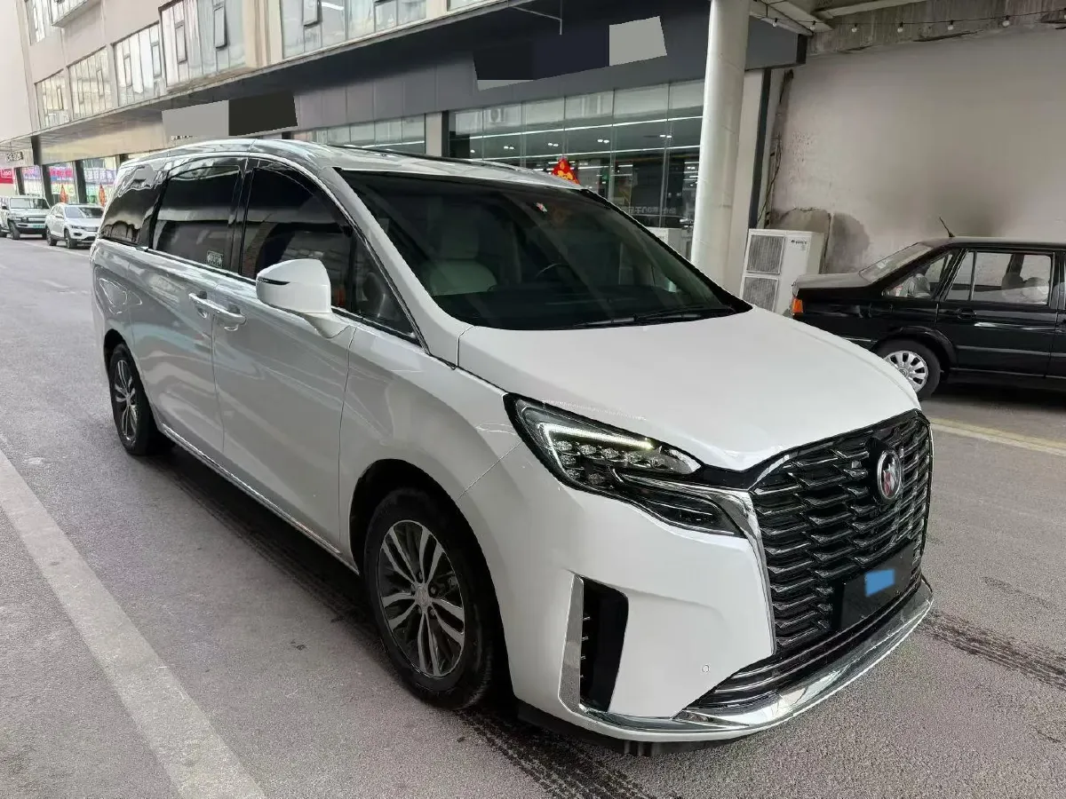 2023 Buick GL8 2.0T 237HP L4 9AT,autocango,china used car exporter,china ev exporter,chinese used car exporter,chinese used ev exporter