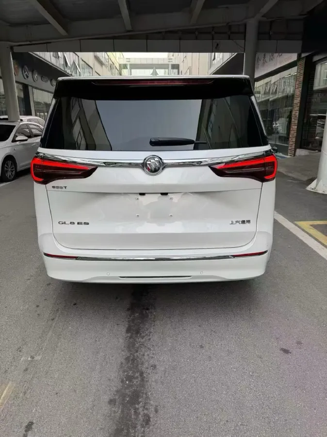 2023 Buick GL8 2.0T 237HP L4 9AT,autocango,china used car exporter,china ev exporter,chinese used car exporter,chinese used ev exporter