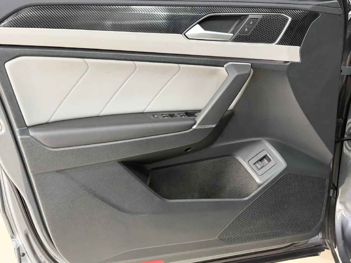 2023 Volkswagen Tayron 1.4T 150HP L4 7DCT,autocango,china used car exporter,china ev exporter,chinese used car exporter,chinese used ev exporter