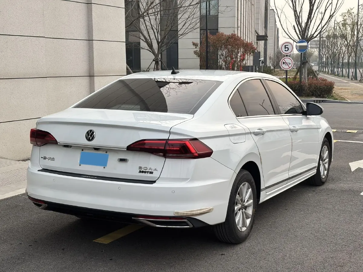 2021 Volkswagen Bora 1.5L 113HP L4 6AT,autocango,china used car exporter,china ev exporter,chinese used car exporter,chinese used ev exporter