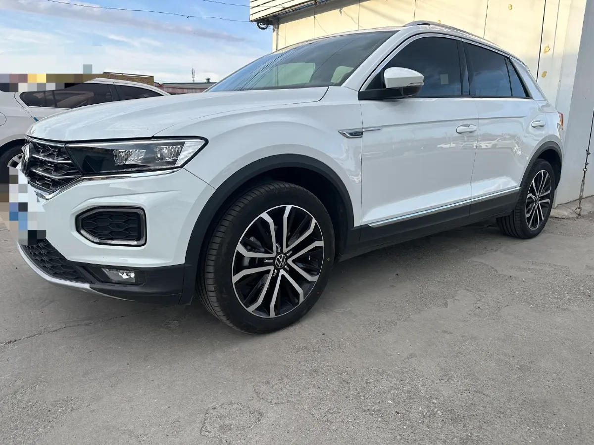 2021 Volkswagen T-Roc 1.4T 150HP L4 7DCT,autocango,china used car exporter,china ev exporter,chinese used car exporter,chinese used ev exporter