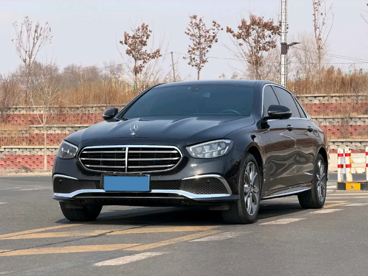 2023 Mercedes-Benz E Class 2.0T 258HP L4 9AT,autocango,china used car exporter,china ev exporter,chinese used car exporter,chinese used ev exporter