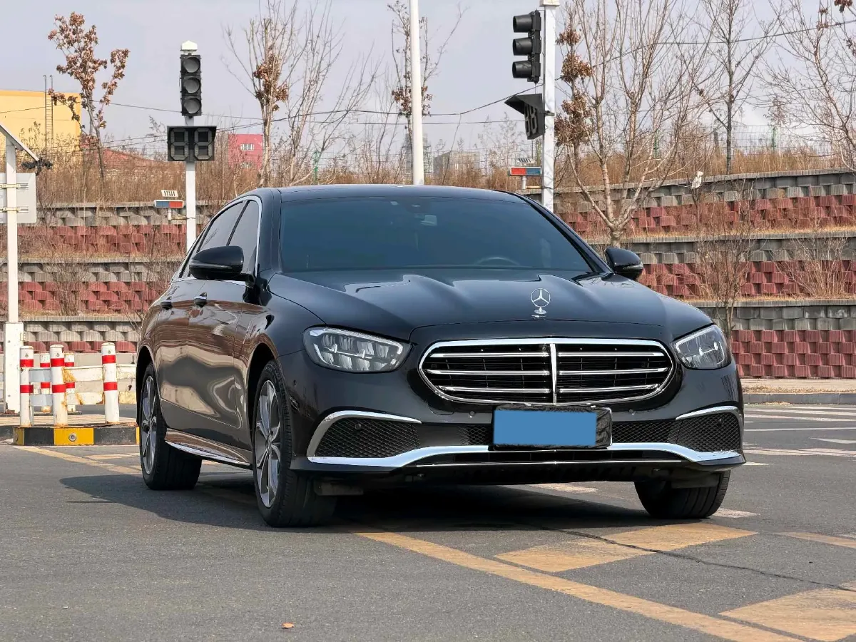 2023 Mercedes-Benz E Class 2.0T 258HP L4 9AT,autocango,china used car exporter,china ev exporter,chinese used car exporter,chinese used ev exporter