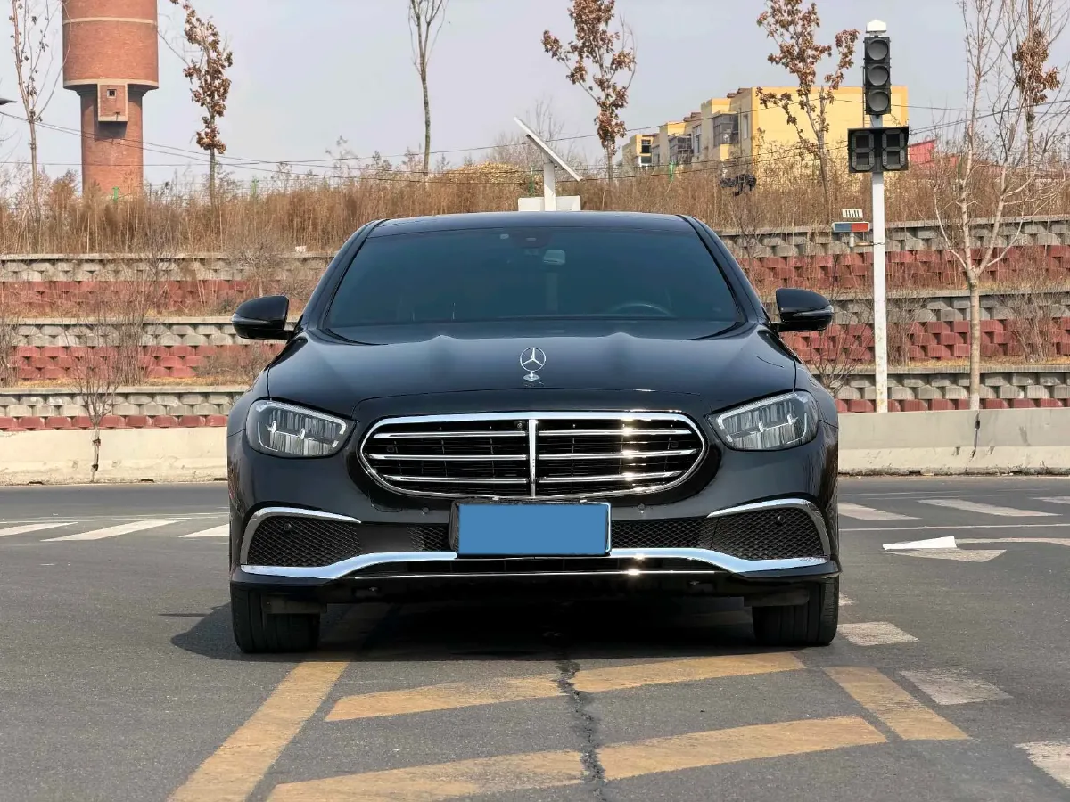 2023 Mercedes-Benz E Class 2.0T 258HP L4 9AT,autocango,china used car exporter,china ev exporter,chinese used car exporter,chinese used ev exporter