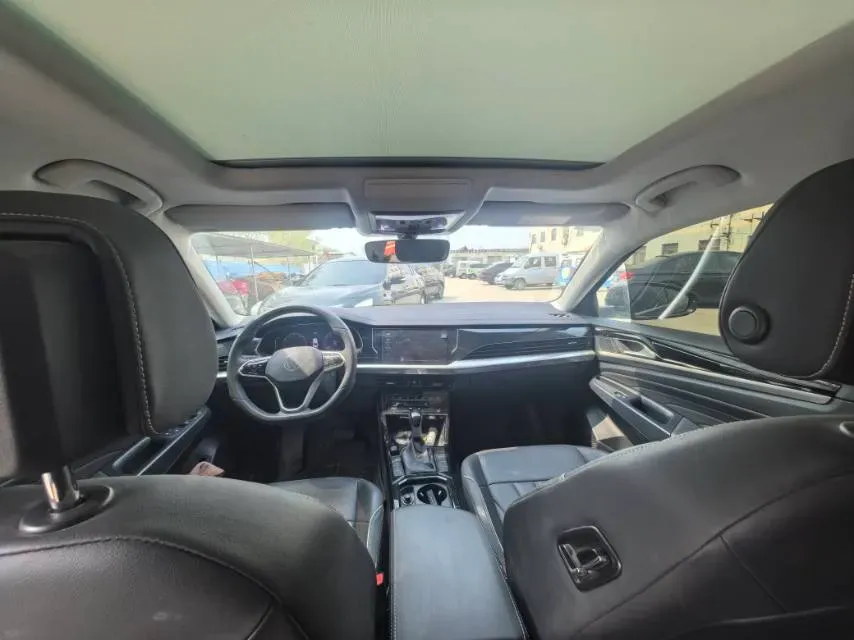 2024 Volkswagen Passat 2.0T 220HP L4 7DCT,autocango,china used car exporter,china ev exporter,chinese used car exporter,chinese used ev exporter