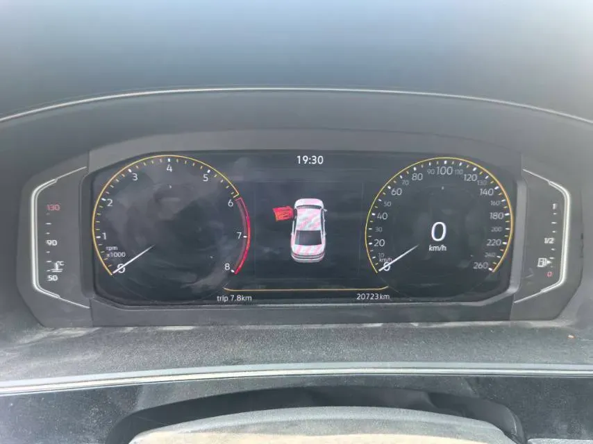 2024 Volkswagen Passat 2.0T 220HP L4 7DCT,autocango,china used car exporter,china ev exporter,chinese used car exporter,chinese used ev exporter