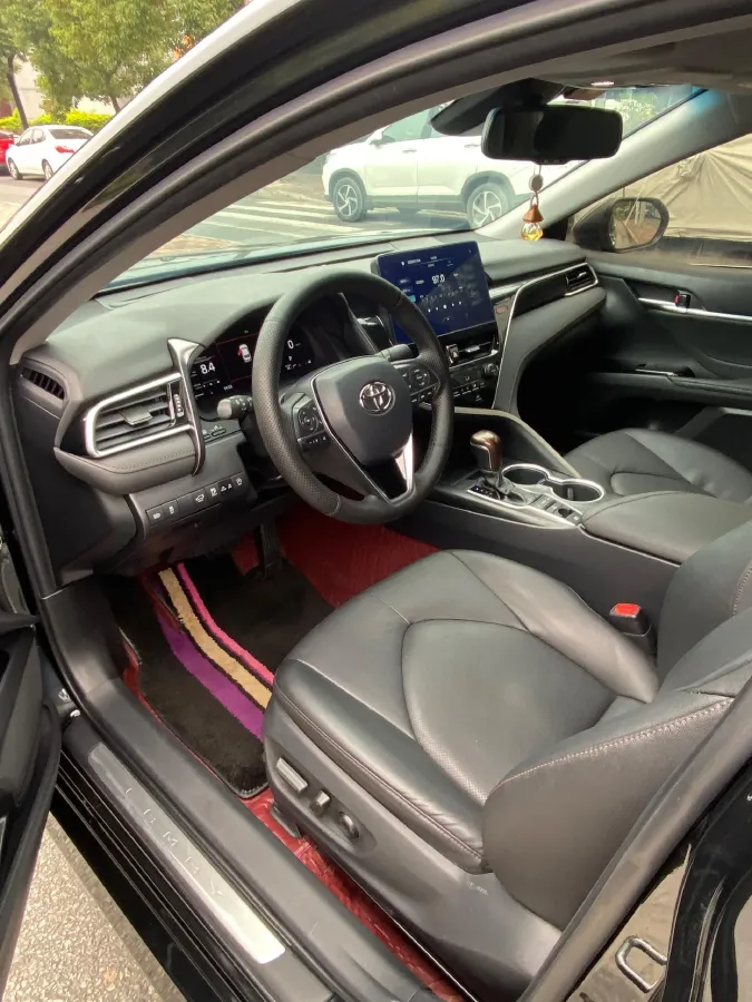 2021 Toyota Camry 2.5L 209HP L4 8AT,autocango,china used car exporter,china ev exporter,chinese used car exporter,chinese used ev exporter