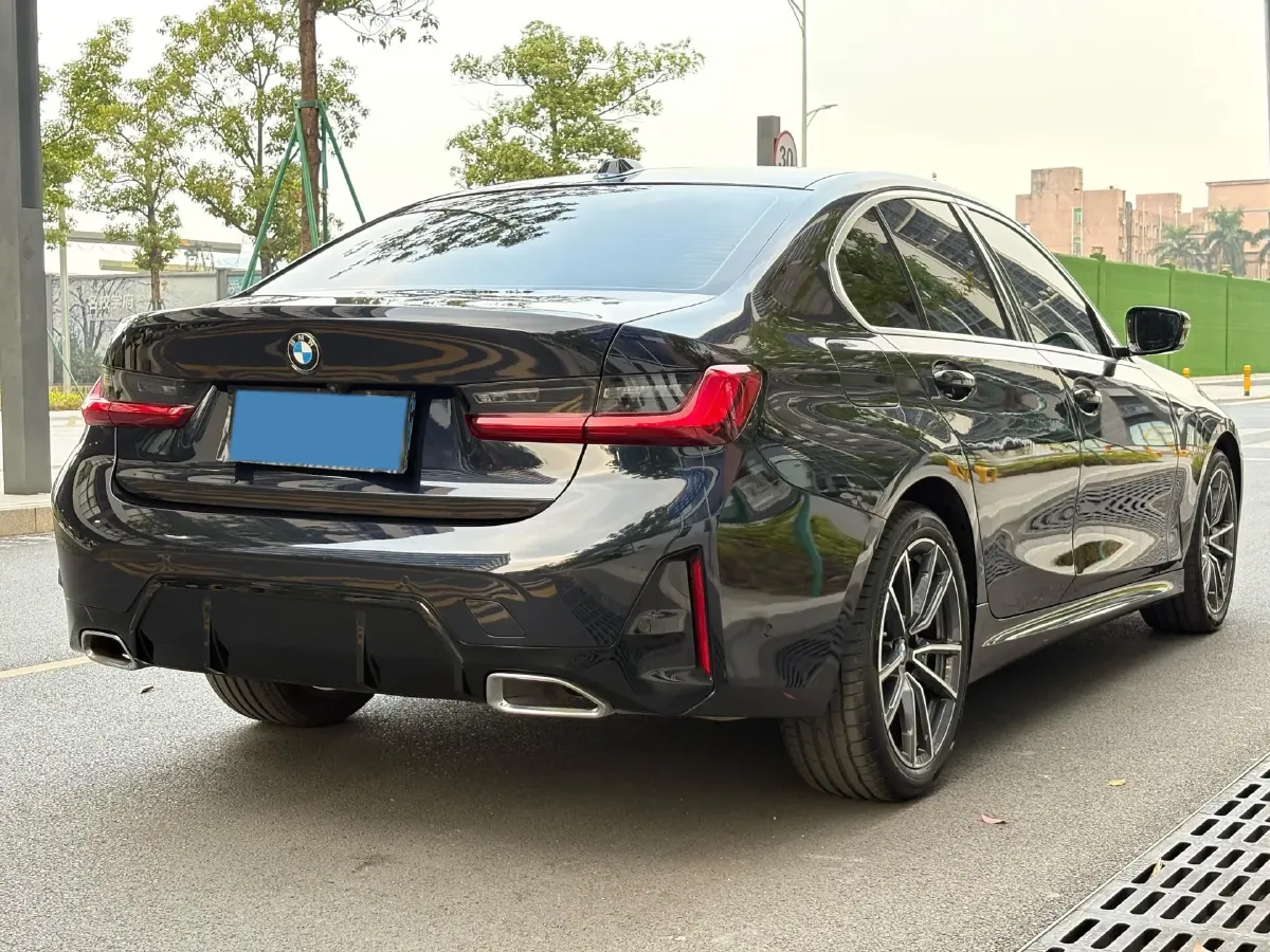 2025 BMW 3 Series 2.0T 184HP L4 8AT,autocango,china used car exporter,china ev exporter,chinese used car exporter,chinese used ev exporter