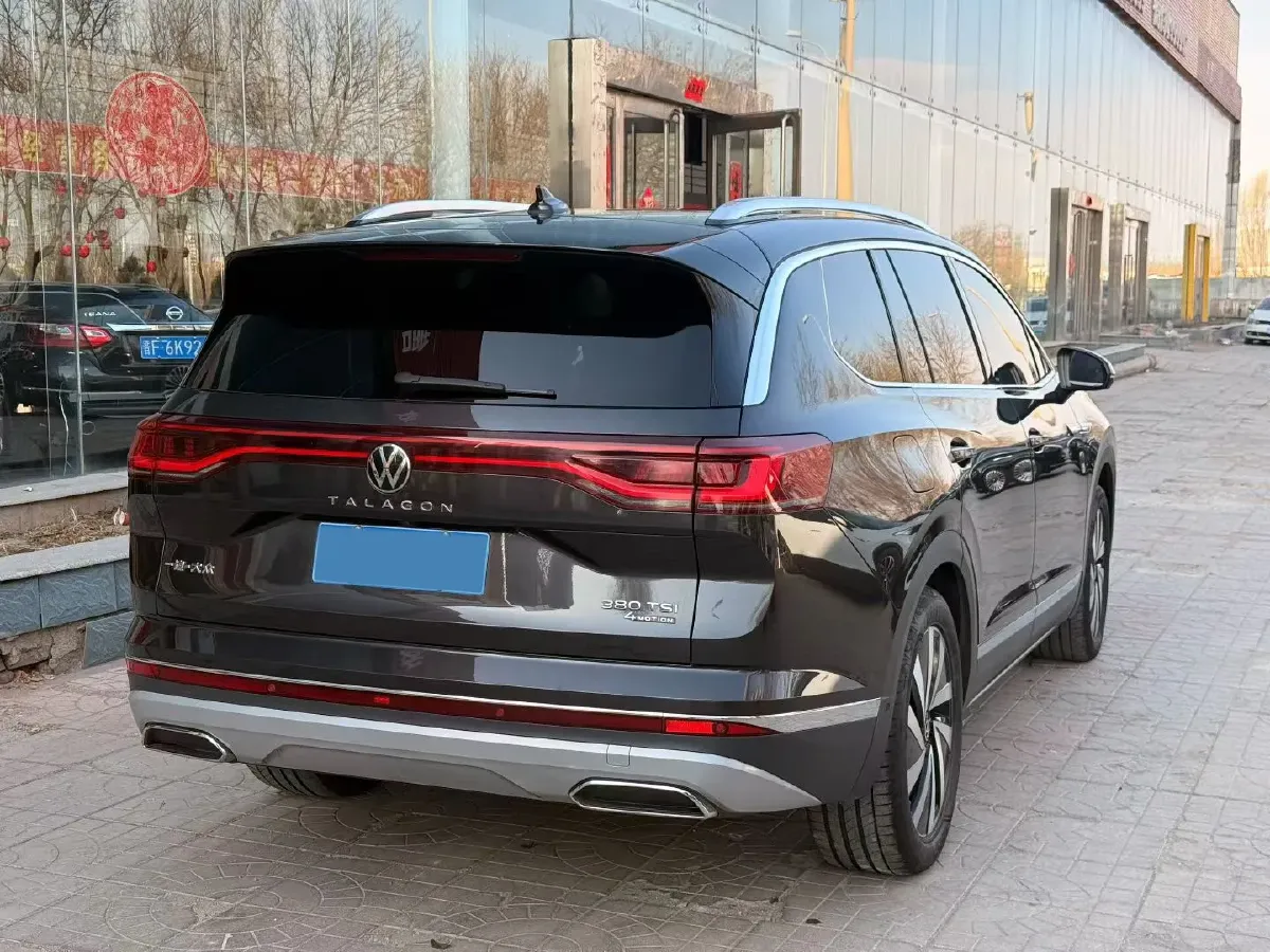 2021 Volkswagen Talagon 2.0T 220HP L4 7DCT,autocango,china used car exporter,china ev exporter,chinese used car exporter,chinese used ev exporter