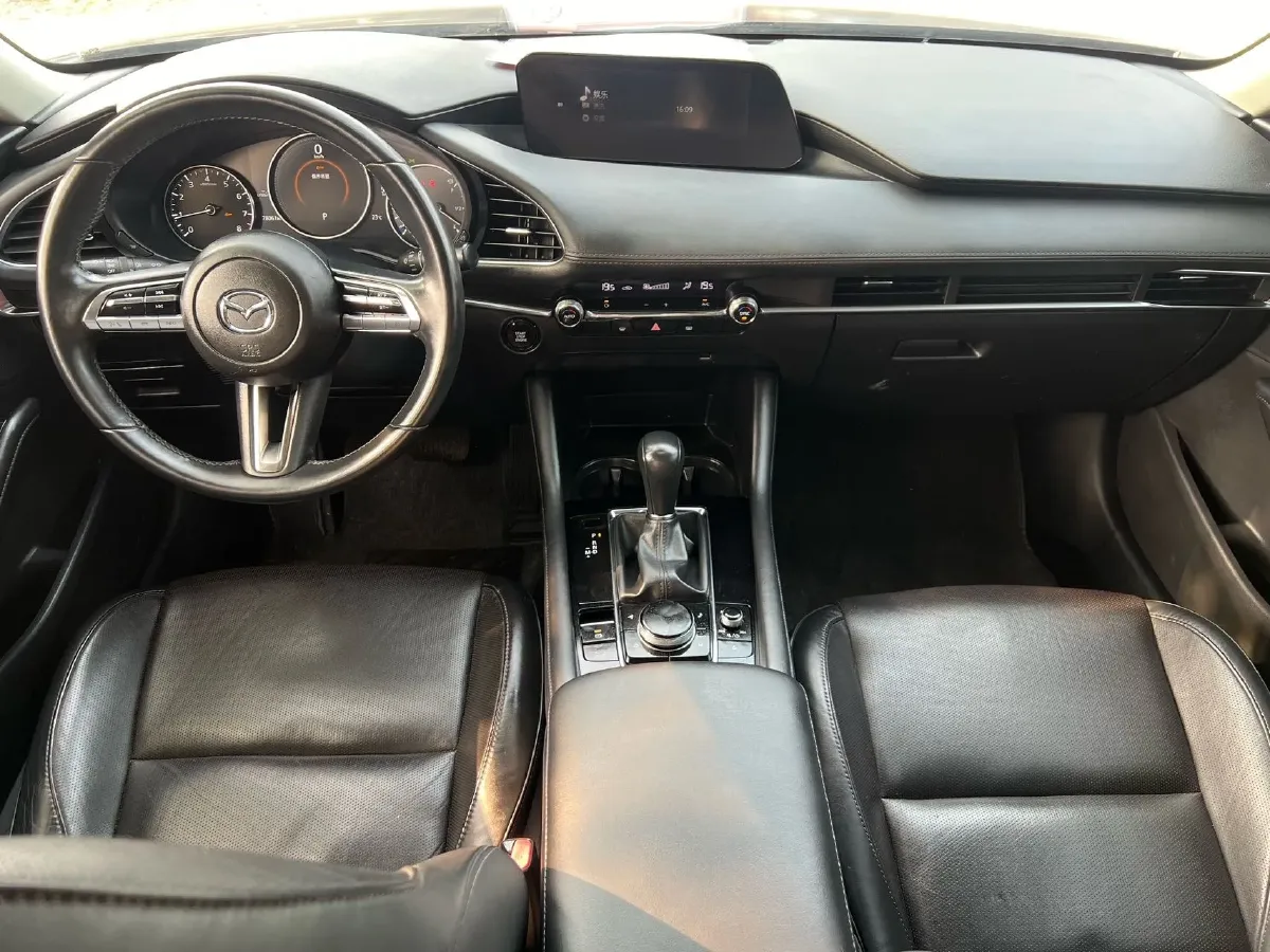 2020 Mazda 3 Axela 2.0L 158HP L4 6AT,autocango,china used car exporter,china ev exporter,chinese used car exporter,chinese used ev exporter