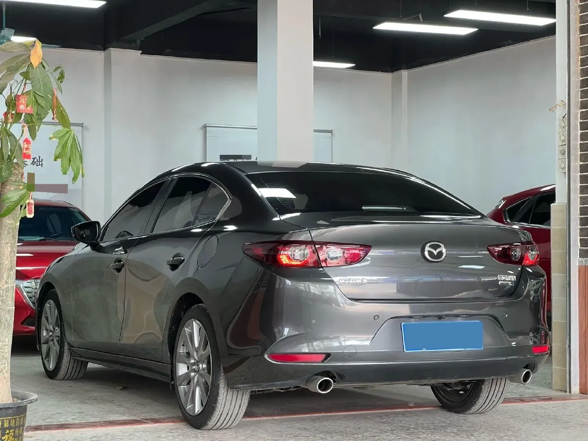 2020 Mazda 3 Axela 2.0L 158HP L4 6AT,autocango,china used car exporter,china ev exporter,chinese used car exporter,chinese used ev exporter