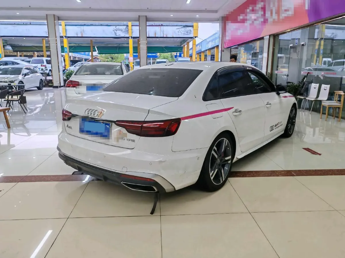 2020 Audi A4L 2.0T 190HP L4 7DCT,autocango,china used car exporter,china ev exporter,chinese used car exporter,chinese used ev exporter