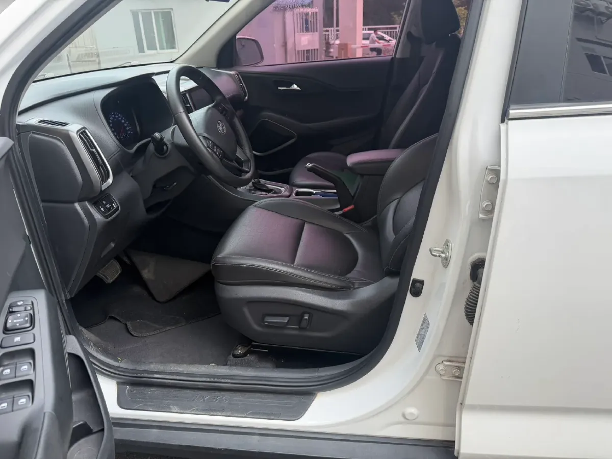 2018 Hyundai ix35 2.0L 160HP L4 6AT,autocango,china used car exporter,china ev exporter,chinese used car exporter,chinese used ev exporter