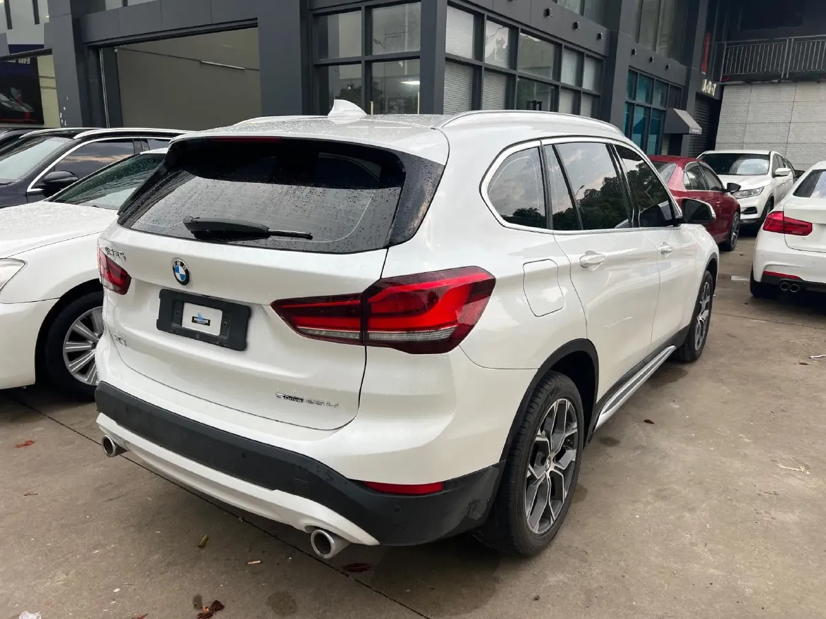 2022 BMW X1 2.0T 192HP L4 7DCT,autocango,china used car exporter,china ev exporter,chinese used car exporter,chinese used ev exporter