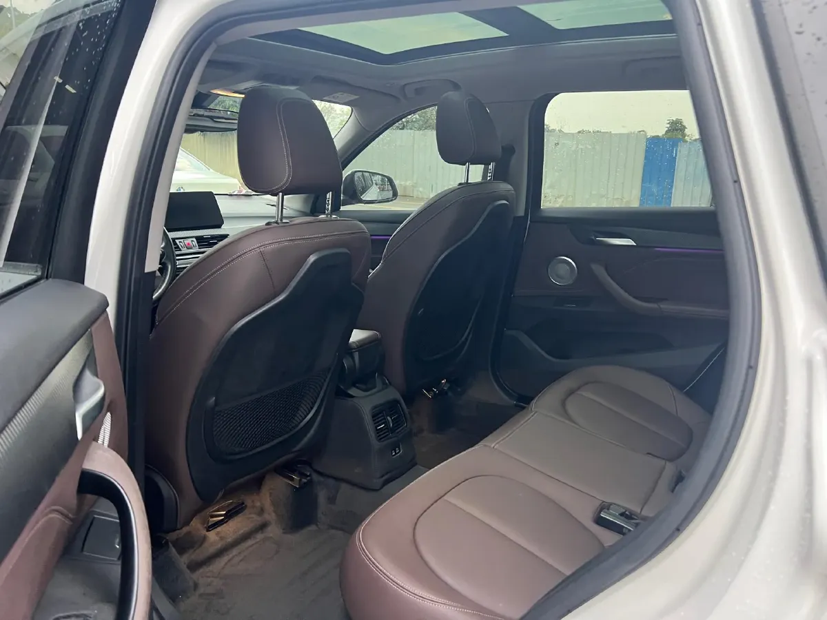 2022 BMW X1 2.0T 192HP L4 7DCT,autocango,china used car exporter,china ev exporter,chinese used car exporter,chinese used ev exporter