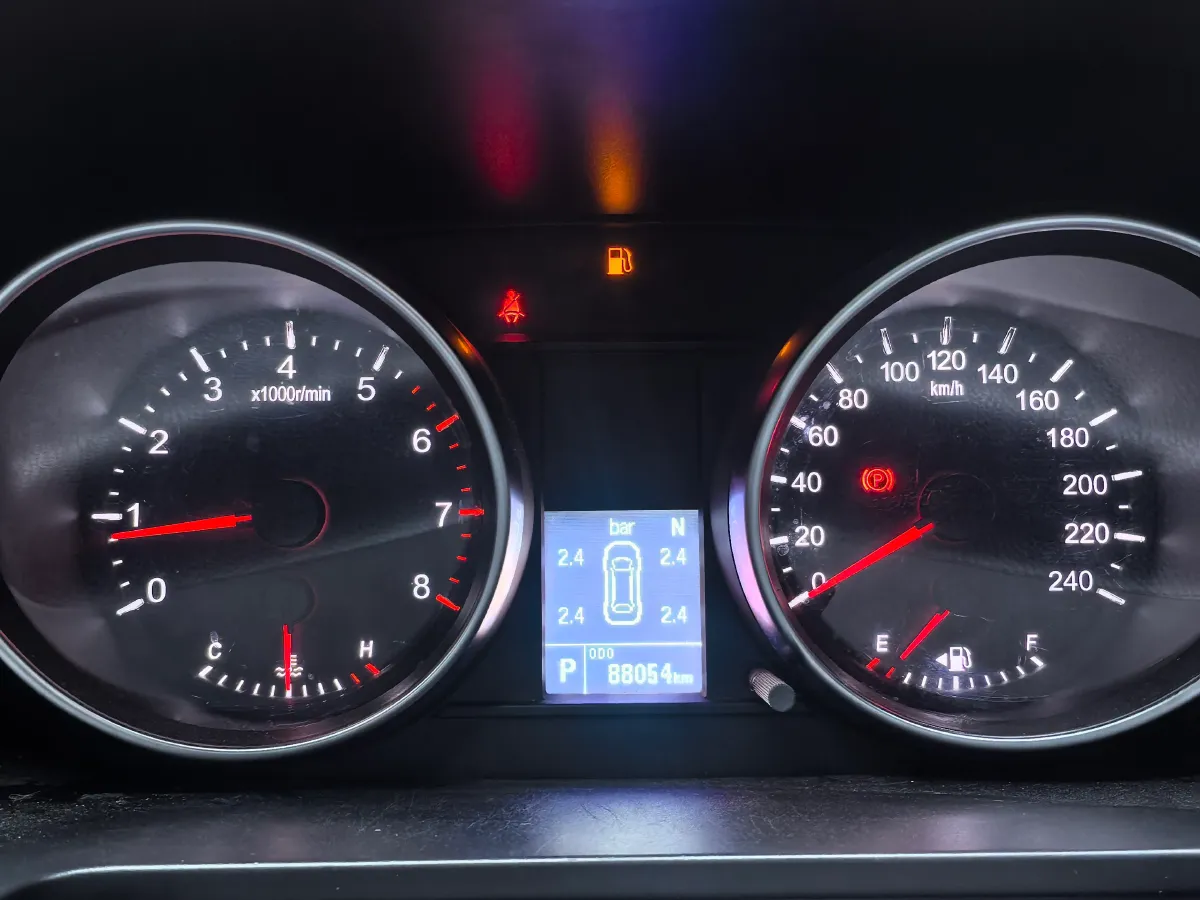 2022 Chery Little Ant BEV 40.6KWH,autocango,china used car exporter,china ev exporter,chinese used car exporter,chinese used ev exporter