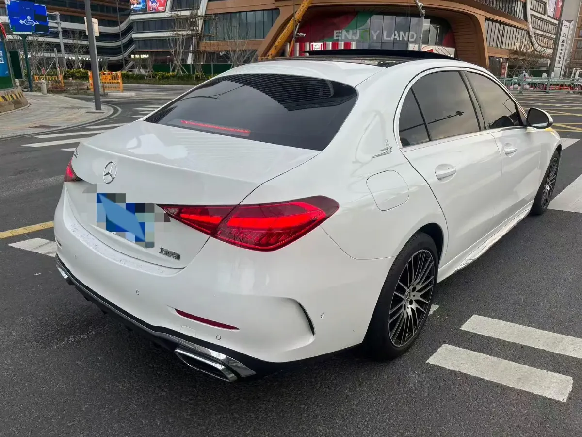 2024 Mercedes-Benz C Class 1.5T 204HP L4 9AT,autocango,china used car exporter,china ev exporter,chinese used car exporter,chinese used ev exporter