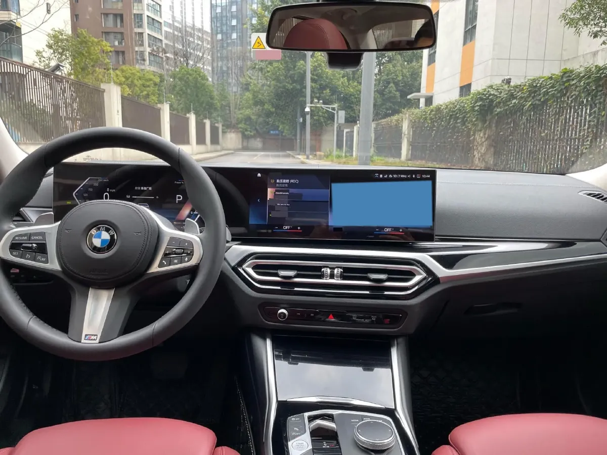 2023 BMW 3 Series 2.0T 156HP L4 8AT,autocango,china used car exporter,china ev exporter,chinese used car exporter,chinese used ev exporter