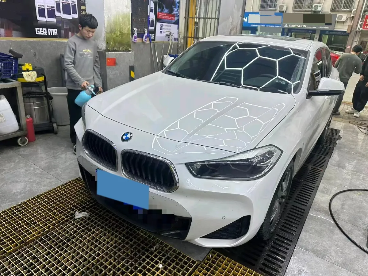 2022 BMW X2 2.0T 192HP L4 7DCT,autocango,china used car exporter,china ev exporter,chinese used car exporter,chinese used ev exporter