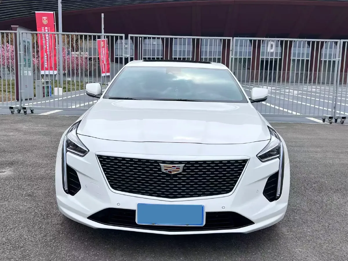 2022 Cadillac CT6 2.0T 237HP L4 10AT,autocango,china used car exporter,china ev exporter,chinese used car exporter,chinese used ev exporter