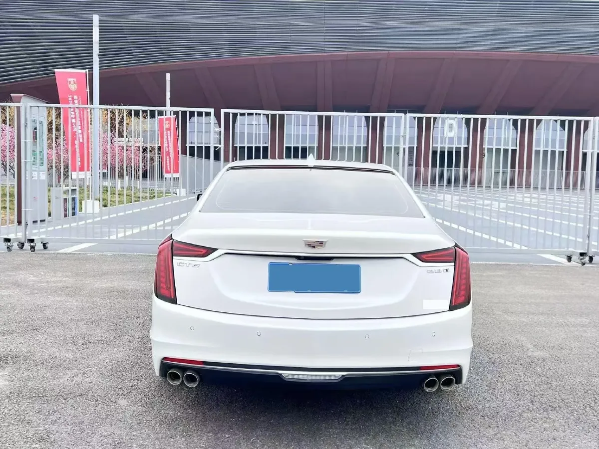 2022 Cadillac CT6 2.0T 237HP L4 10AT,autocango,china used car exporter,china ev exporter,chinese used car exporter,chinese used ev exporter