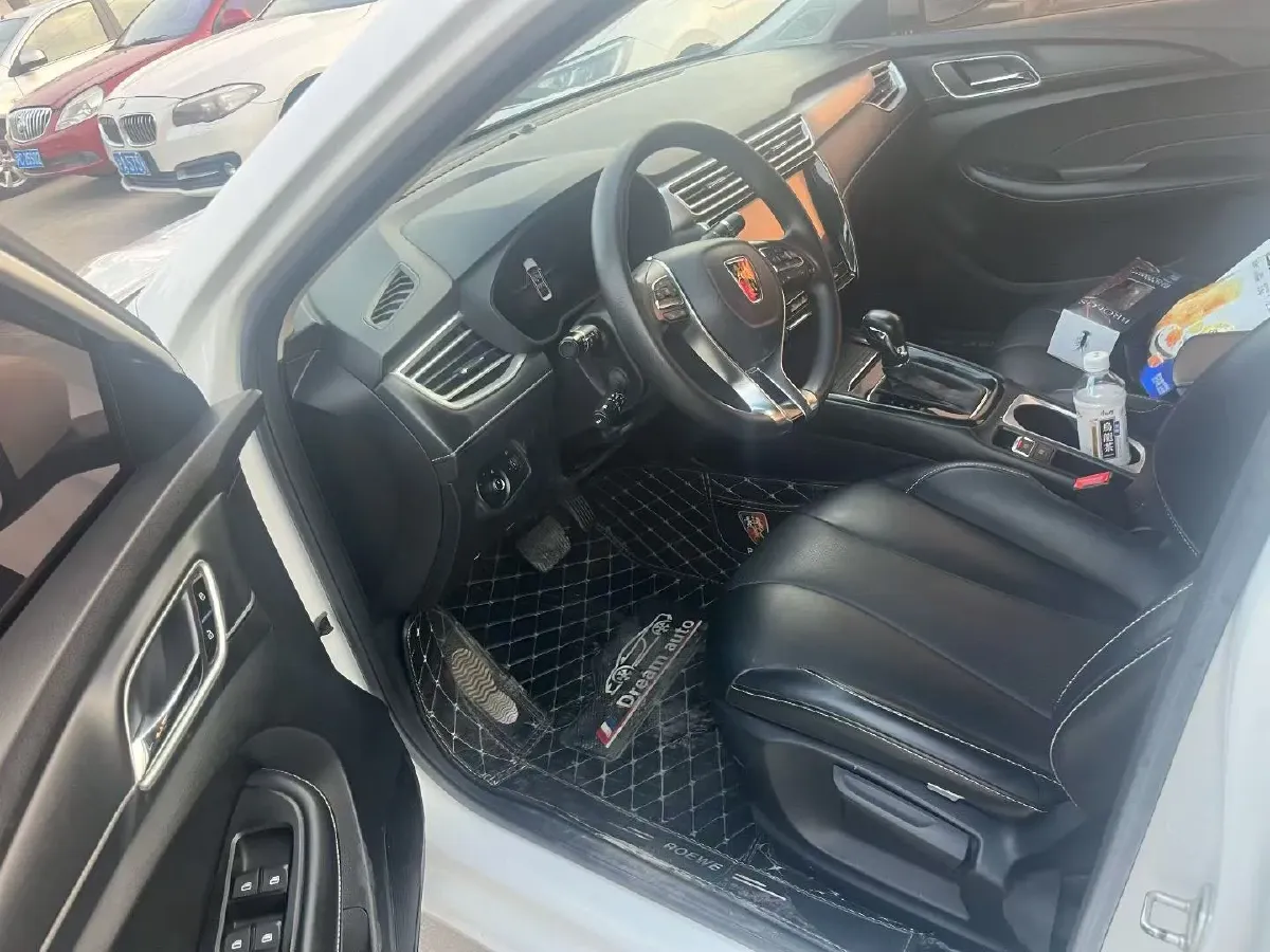 2020 Roewe i5 1.5L 120HP L4 CVT,autocango,china used car exporter,china ev exporter,chinese used car exporter,chinese used ev exporter