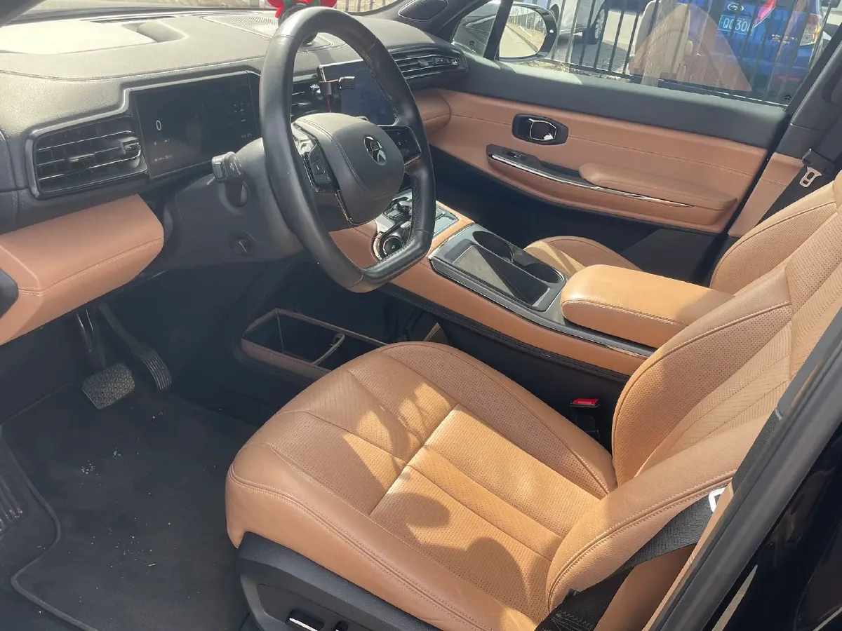 2022 NIO ES8 BEV 75KWH,autocango,china used car exporter,china ev exporter,chinese used car exporter,chinese used ev exporter