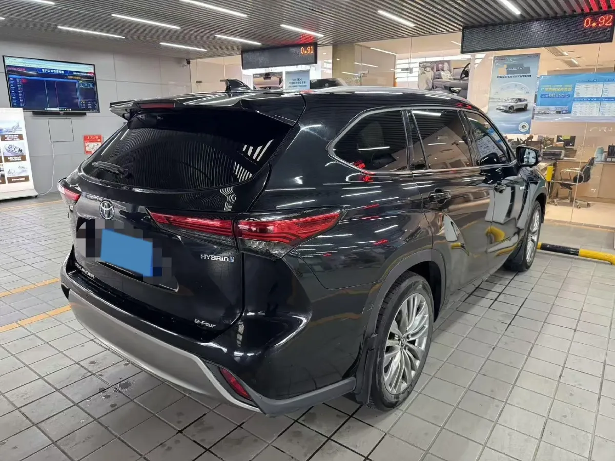 2022 Toyota Highlander 2.5L 192HP L4 E-CVT Hybrid,autocango,china used car exporter,china ev exporter,chinese used car exporter,chinese used ev exporter