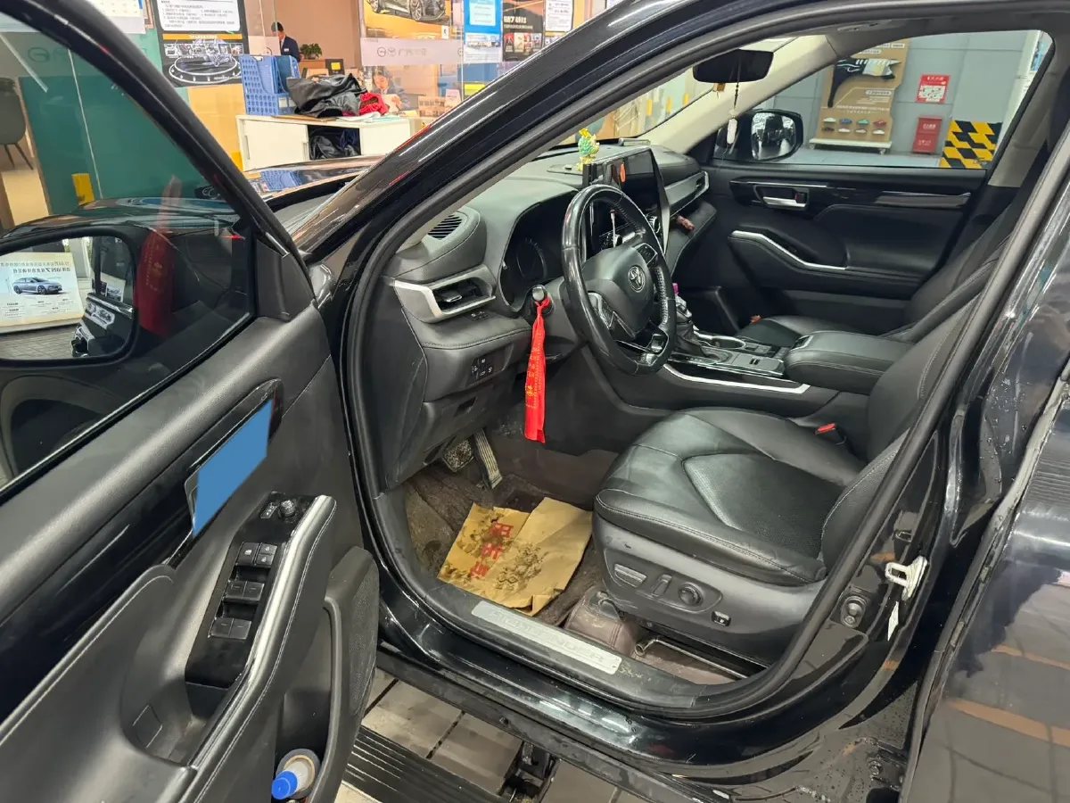 2022 Toyota Highlander 2.5L 192HP L4 E-CVT Hybrid,autocango,china used car exporter,china ev exporter,chinese used car exporter,chinese used ev exporter