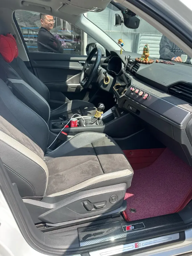 2022 Audi Q3 1.4T 150HP L4 7DCT,autocango,china used car exporter,china ev exporter,chinese used car exporter,chinese used ev exporter