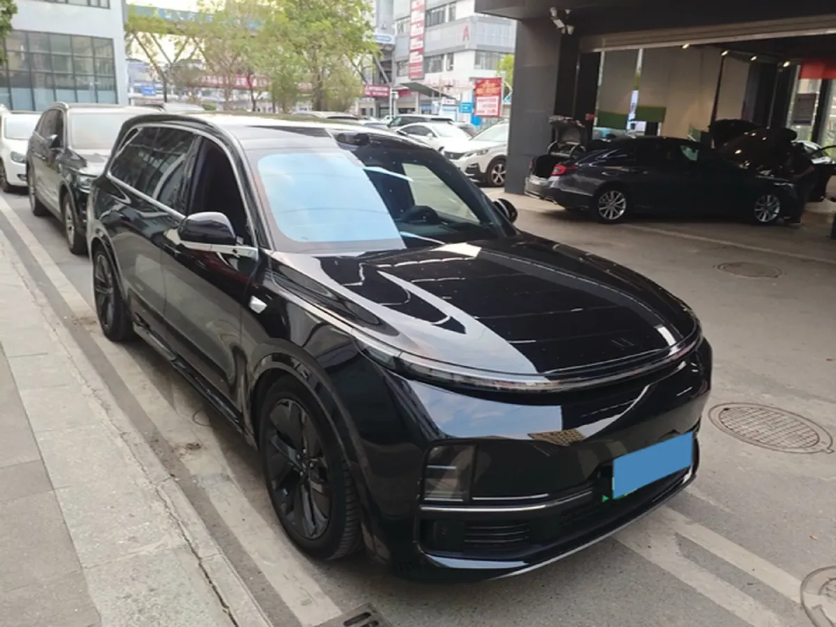 2024 Li L9 Range Extended 154HP REEV 52.3KWH,autocango,china used car exporter,china ev exporter,chinese used car exporter,chinese used ev exporter