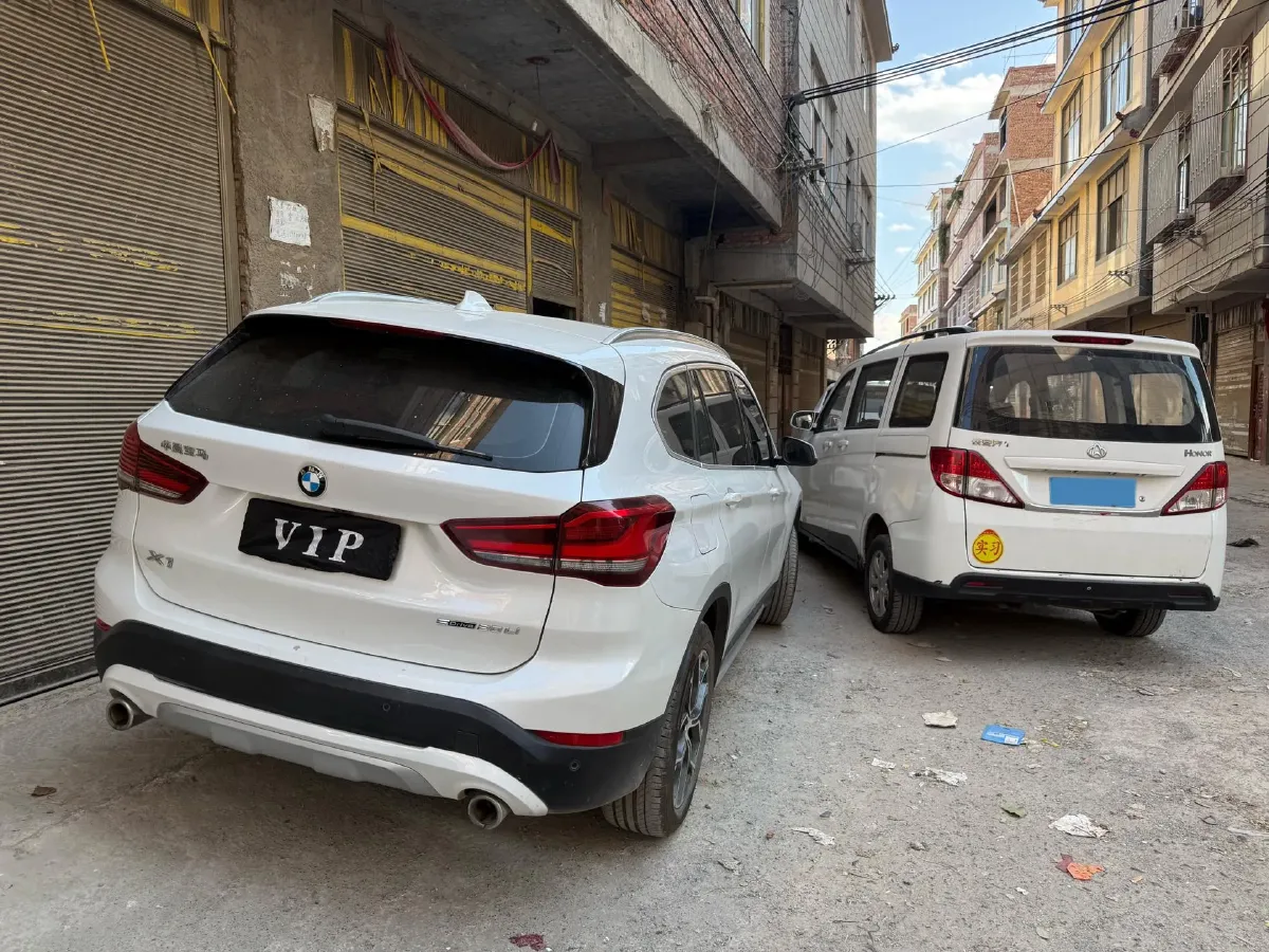 2022 BMW X1 1.5T 140HP L3 7DCT,autocango,china used car exporter,china ev exporter,chinese used car exporter,chinese used ev exporter