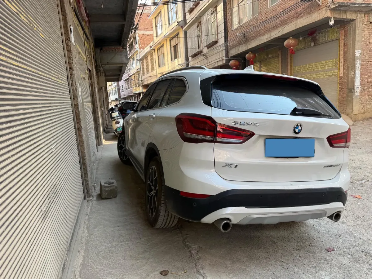 2022 BMW X1 1.5T 140HP L3 7DCT,autocango,china used car exporter,china ev exporter,chinese used car exporter,chinese used ev exporter