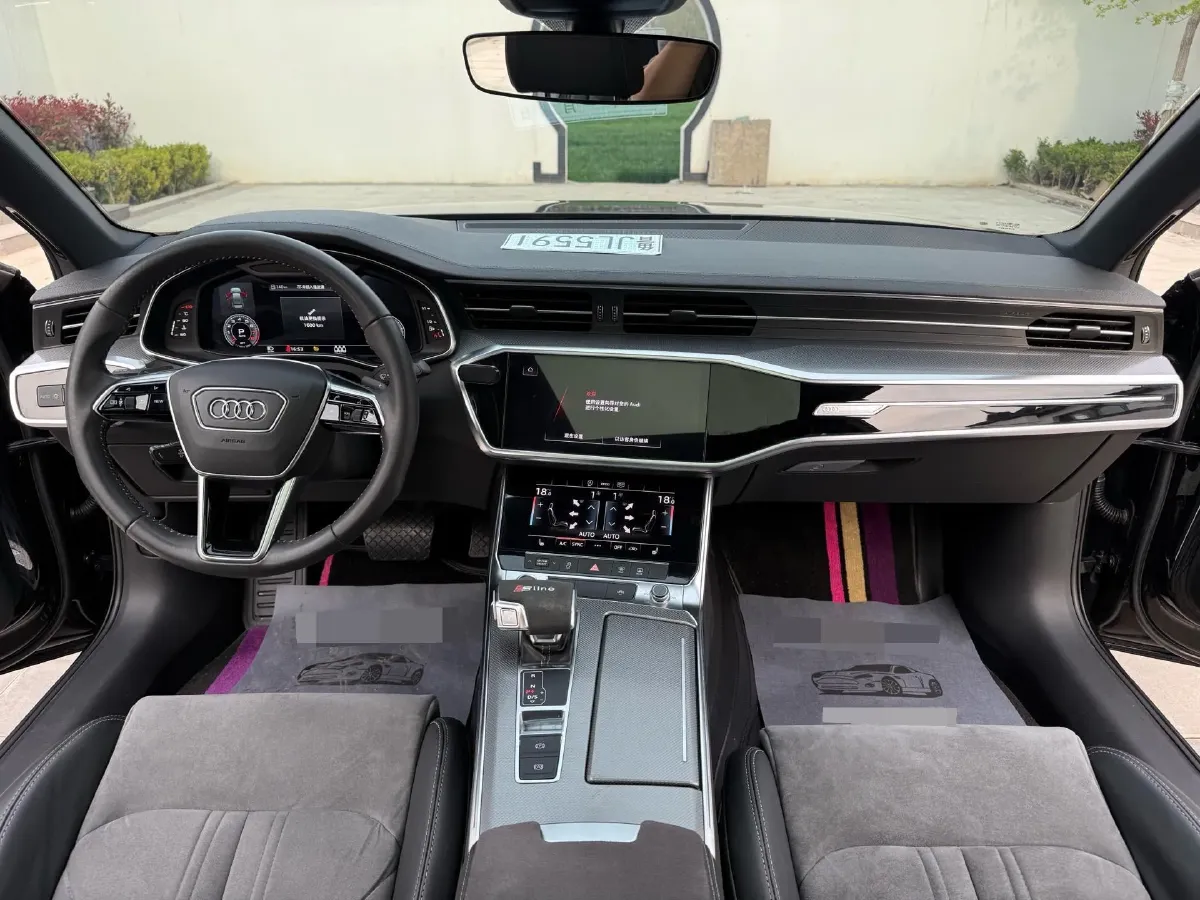 2020 Audi A6L 2.0T 224HP L4 7DCT,autocango,china used car exporter,china ev exporter,chinese used car exporter,chinese used ev exporter
