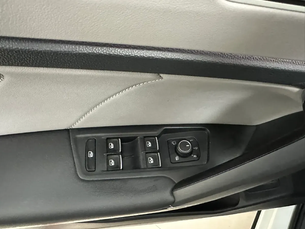 2023 Volkswagen Tayron 1.4T 150HP L4 7DCT,autocango,china used car exporter,china ev exporter,chinese used car exporter,chinese used ev exporter