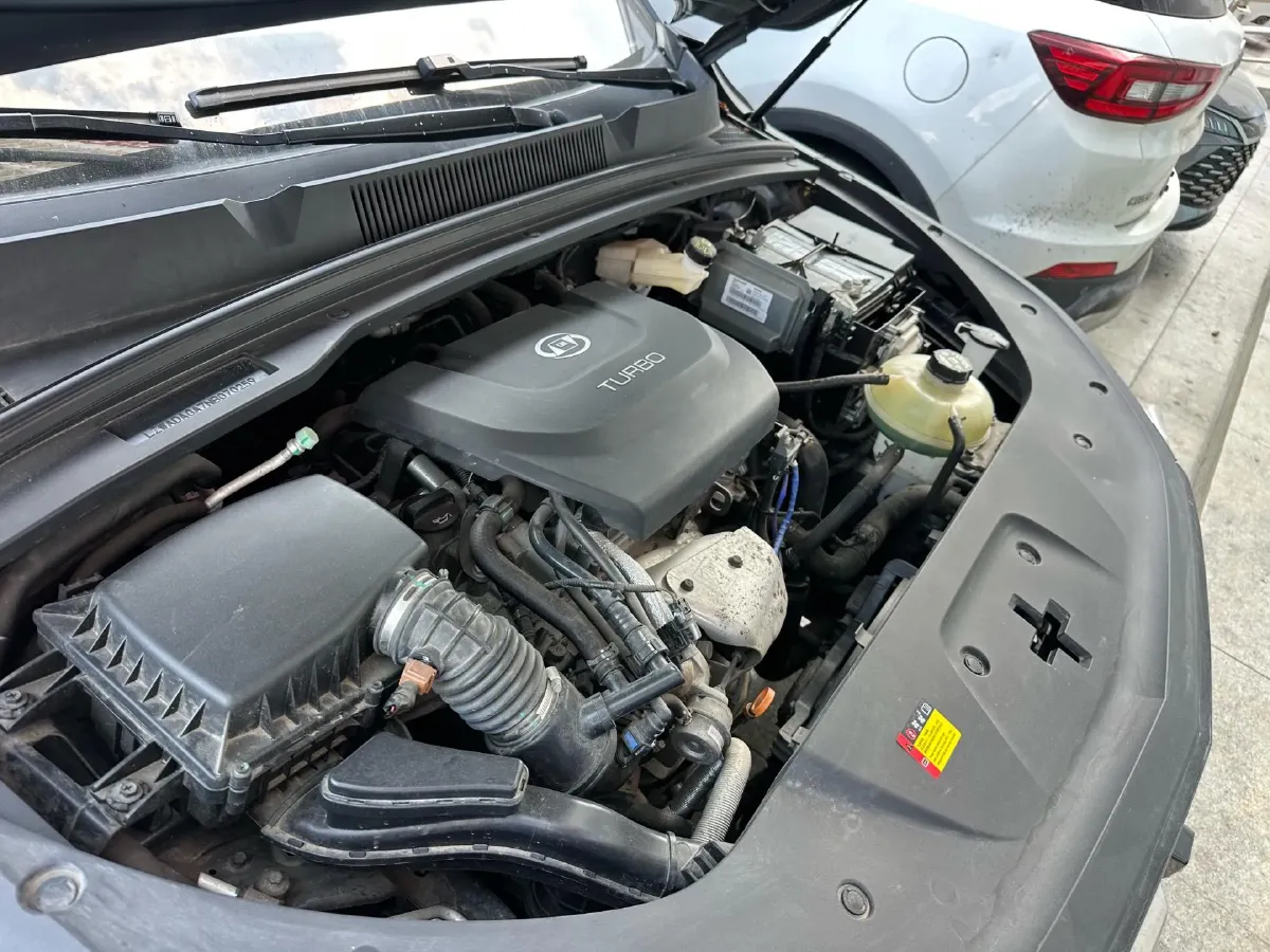 2022 WuLing KaiJie 1.5T 177HP L4 CVT,autocango,china used car exporter,china ev exporter,chinese used car exporter,chinese used ev exporter