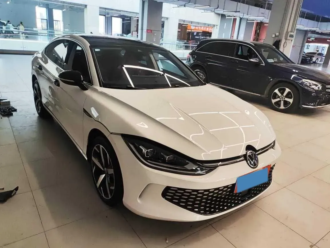 2023 Volkswagen Lamando 1.4T 150HP L4 7DCT,autocango,china used car exporter,china ev exporter,chinese used car exporter,chinese used ev exporter