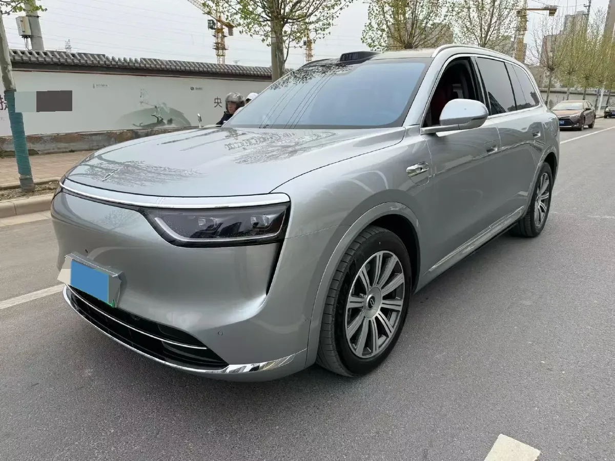 2025 AITO AITO M8 REEV 160HP REEV 53.4KWH,autocango,china used car exporter,china ev exporter,chinese used car exporter,chinese used ev exporter