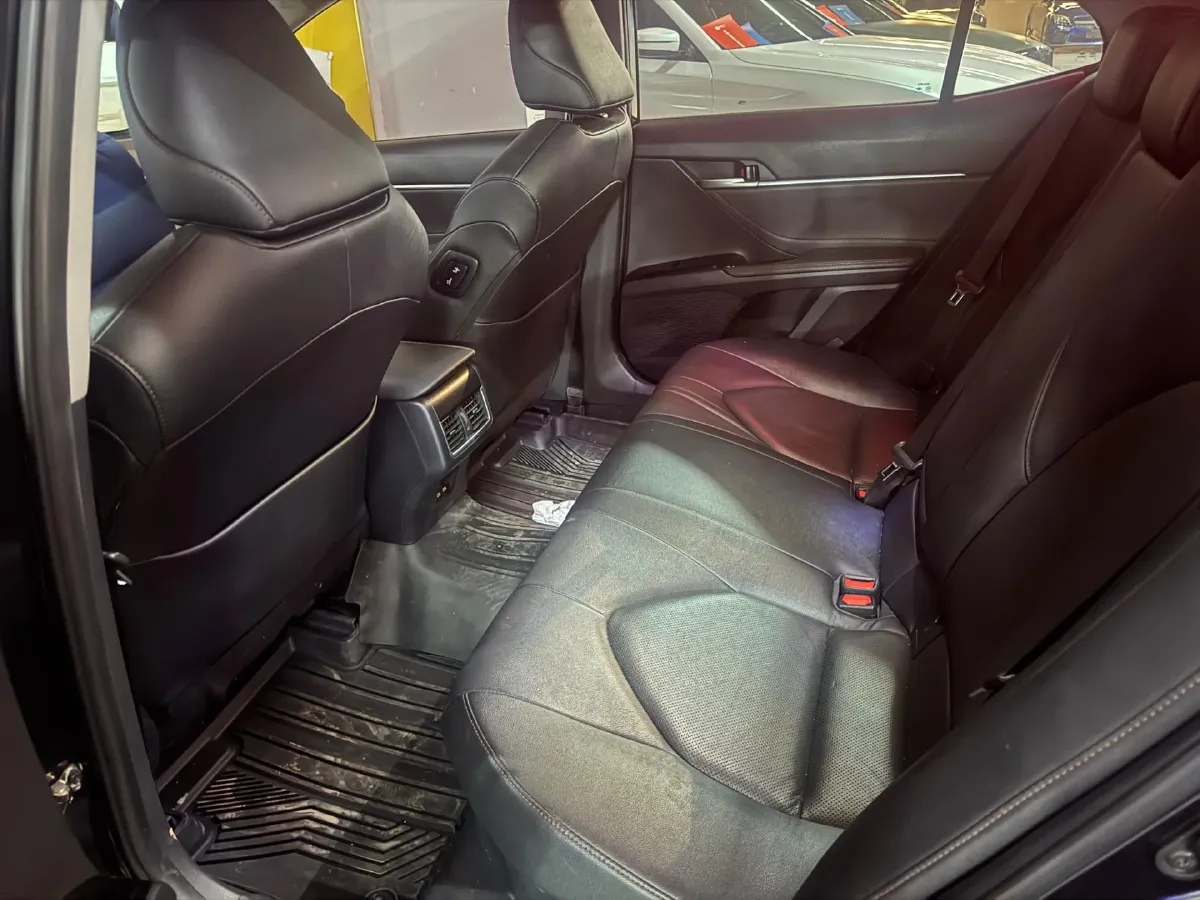 2023 Toyota Camry 2.5L 178HP L4 E-CVT Hybrid,autocango,china used car exporter,china ev exporter,chinese used car exporter,chinese used ev exporter