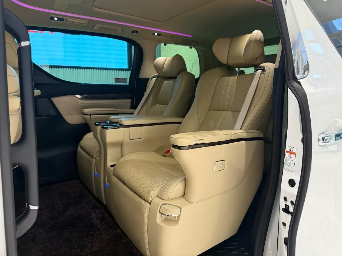 2021 Toyota Alphard 2.5L 117HP L4 E-CVT Hybrid,autocango,china used car exporter,china ev exporter,chinese used car exporter,chinese used ev exporter