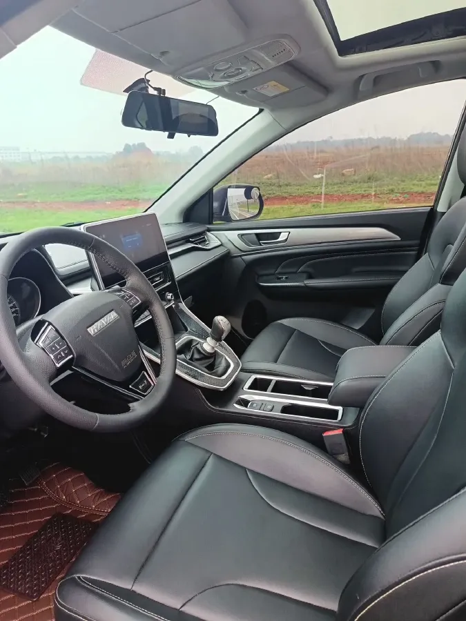 2021 Haval M6 1.5T 150HP L4 6MT,autocango,china used car exporter,china ev exporter,chinese used car exporter,chinese used ev exporter